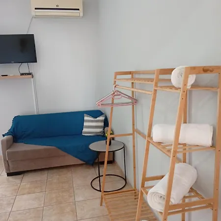 Milto's Casa de hóspedes Himare